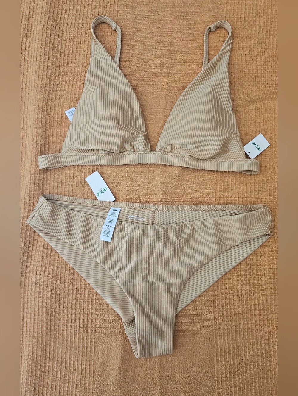 aerie sz M NWT Ribbed Gold Cheeky Bikini Medium NEW - Picture 9 of 10